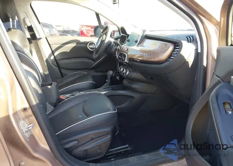 2018 Fiat 500X Lounge Fwd из США, поврежденный, VIN ZFBCFXDB9JP637366